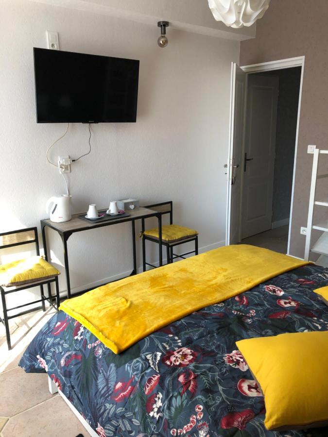 Bed and Breakfast Le Jardin Des Roses Gerponville Exteriér fotografie