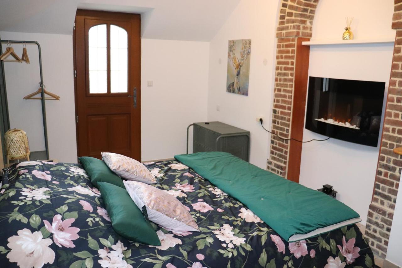 Bed and Breakfast Le Jardin Des Roses Gerponville Exteriér fotografie