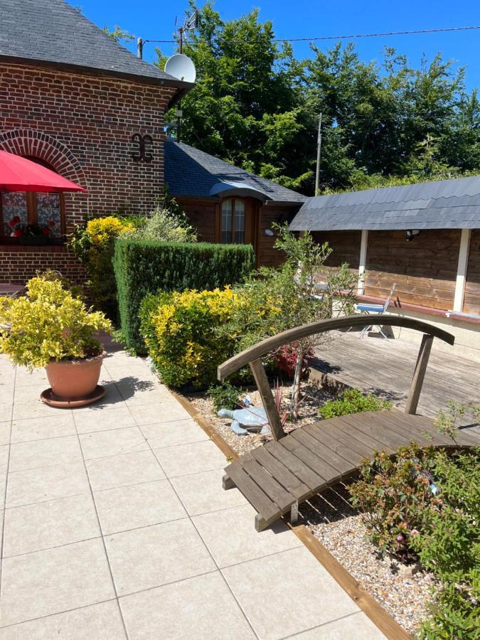 Bed and Breakfast Le Jardin Des Roses Gerponville Exteriér fotografie